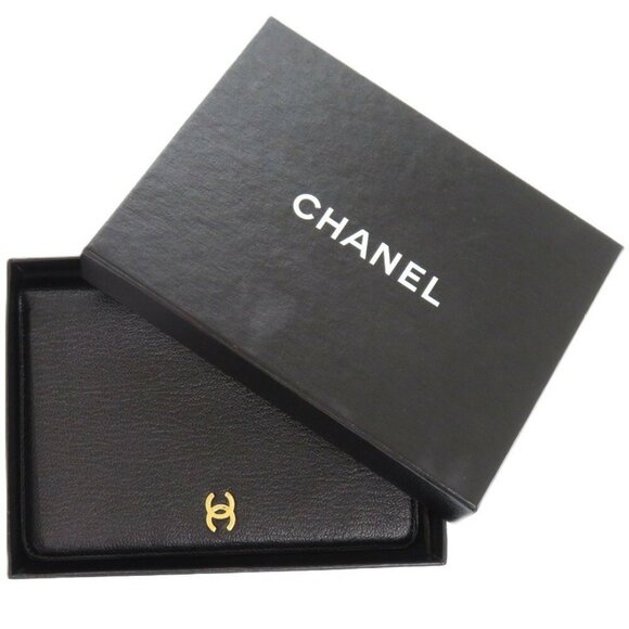 CHANEL Black Lambskin Leather Logo Wallet - Picture 3 of 10